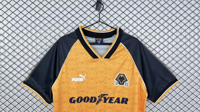 Retro Wolverhampton Wanderers 1996/98 home soccer jersey size S-2XL