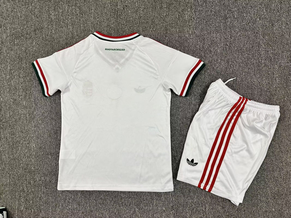 HUNGARY Kit infantil — Europe Other