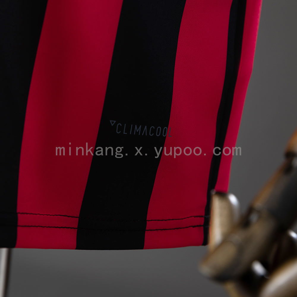 Retro AC Milan 17/18 Home S-XXL