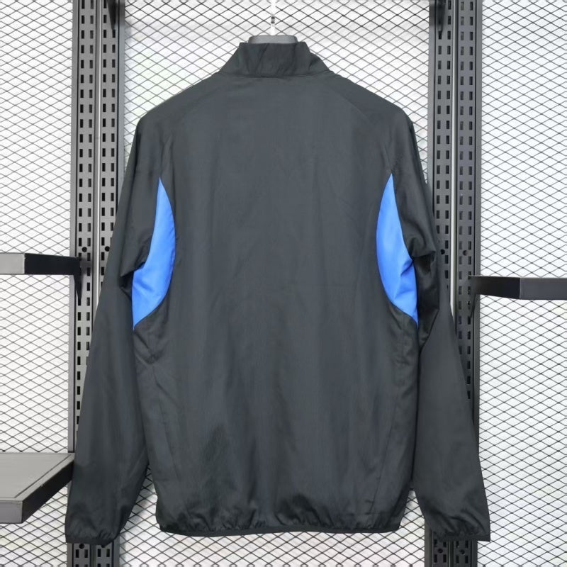 Manchester United 2025/26 Black Windbreaker
