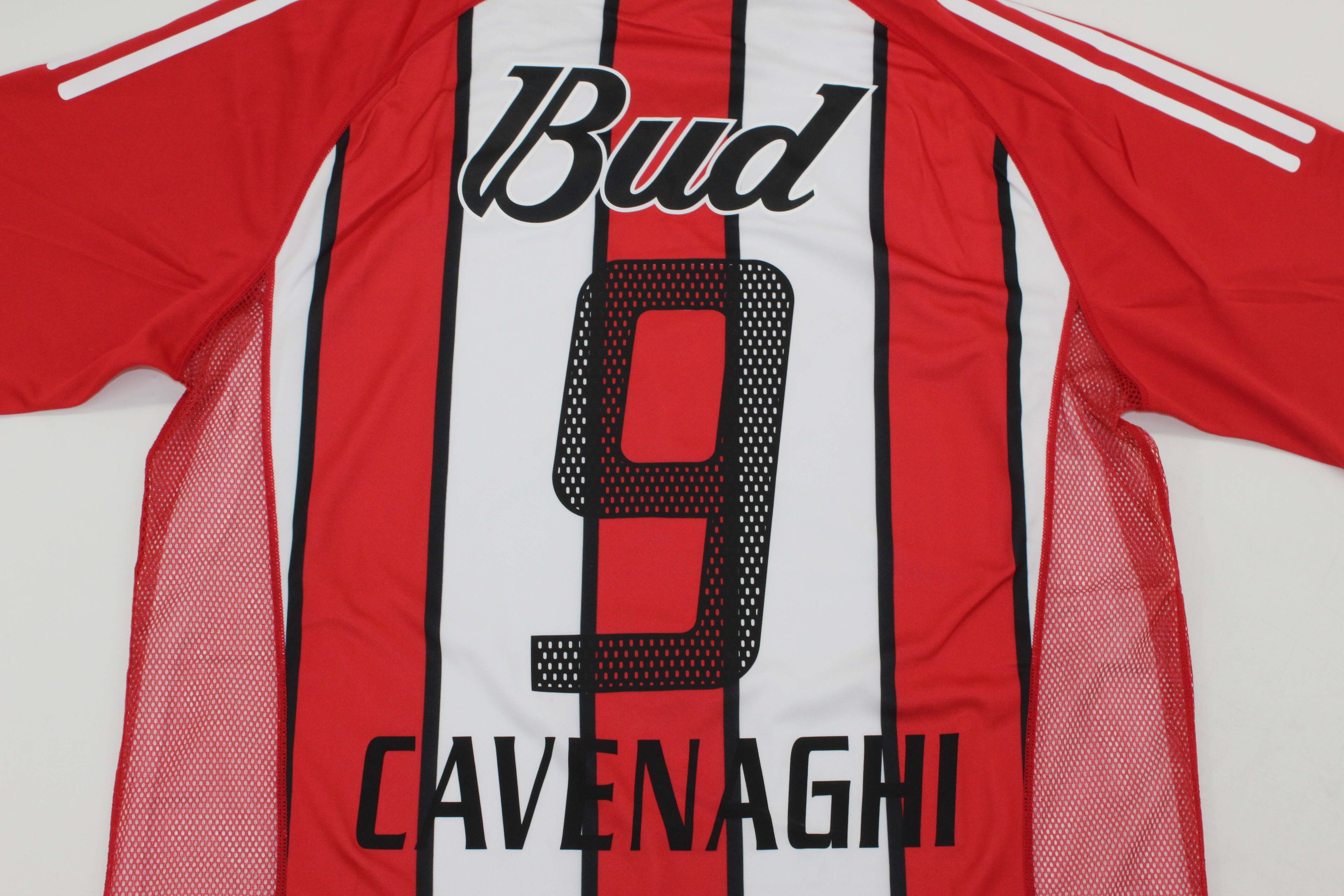 RIVER 03-04 — Club Retro