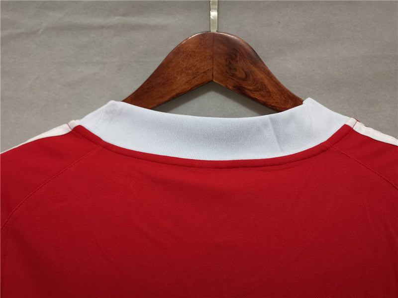 01-02 Bayern Munich Champions League home red