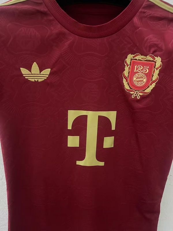 25-26 Bayern 125th anniversary woman jersey