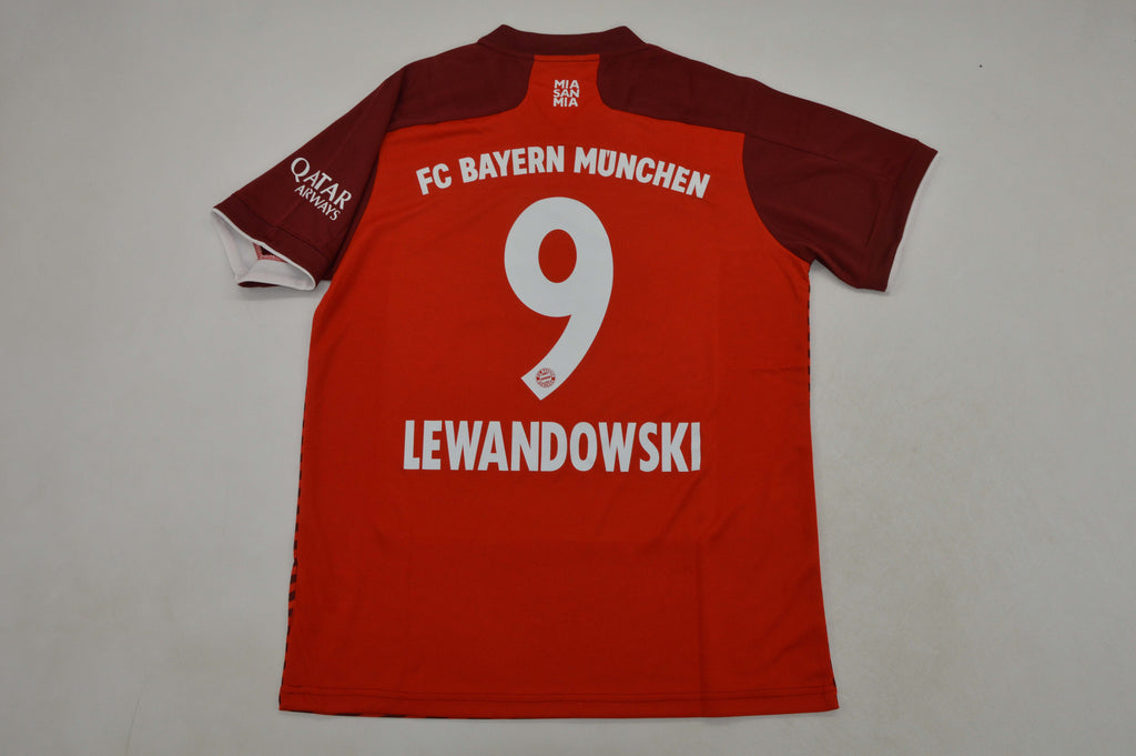 BAYERN 21-22 — Club Retro
