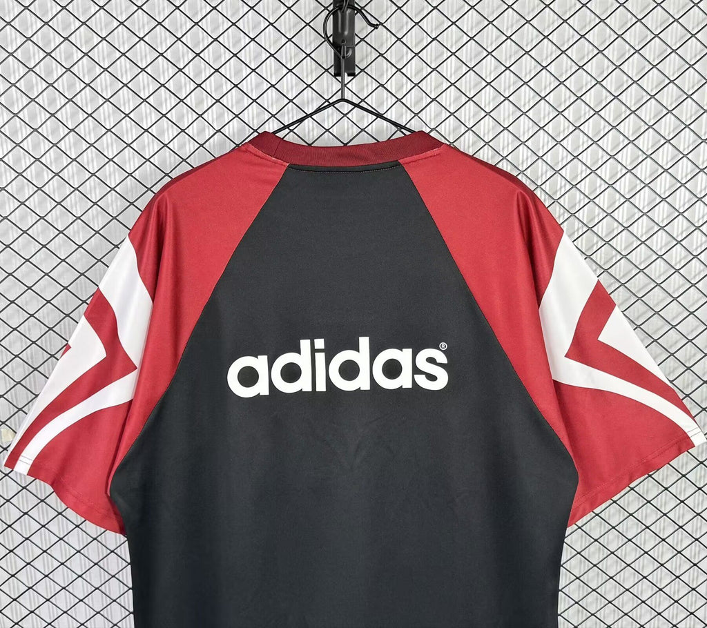 NEWCASTLE 95-96 — Club Retro