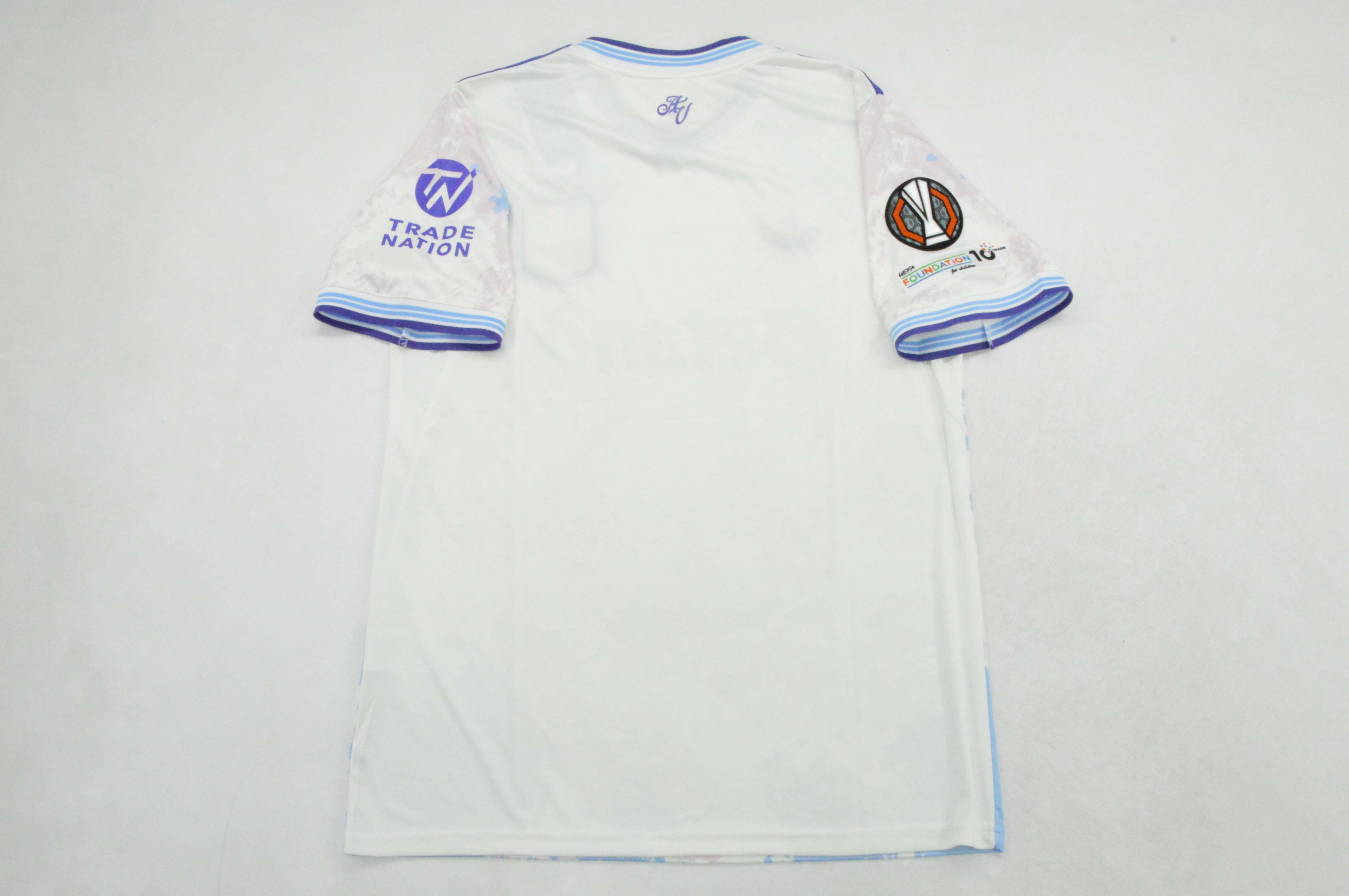 ASTON VILLA 26 EUROPA FINAL — Final Edition