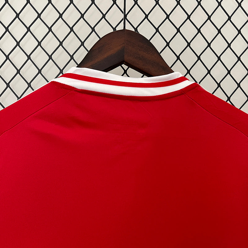 24-25 Manchester United home soccer jersey