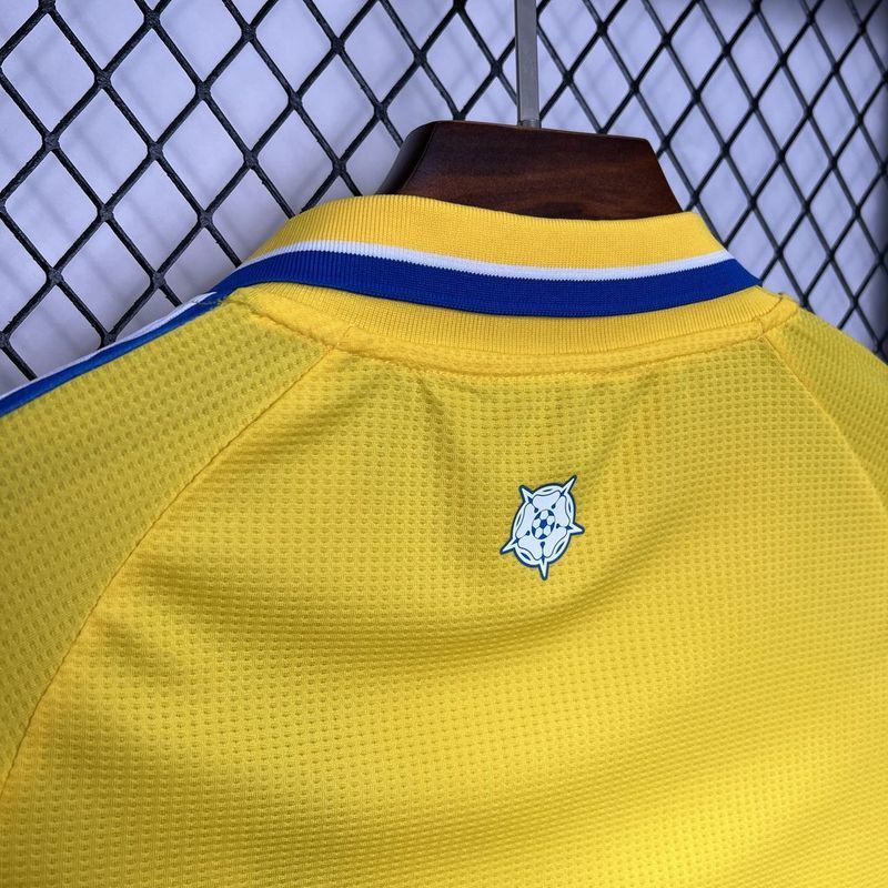 24-25 Leeds away soccer jersey