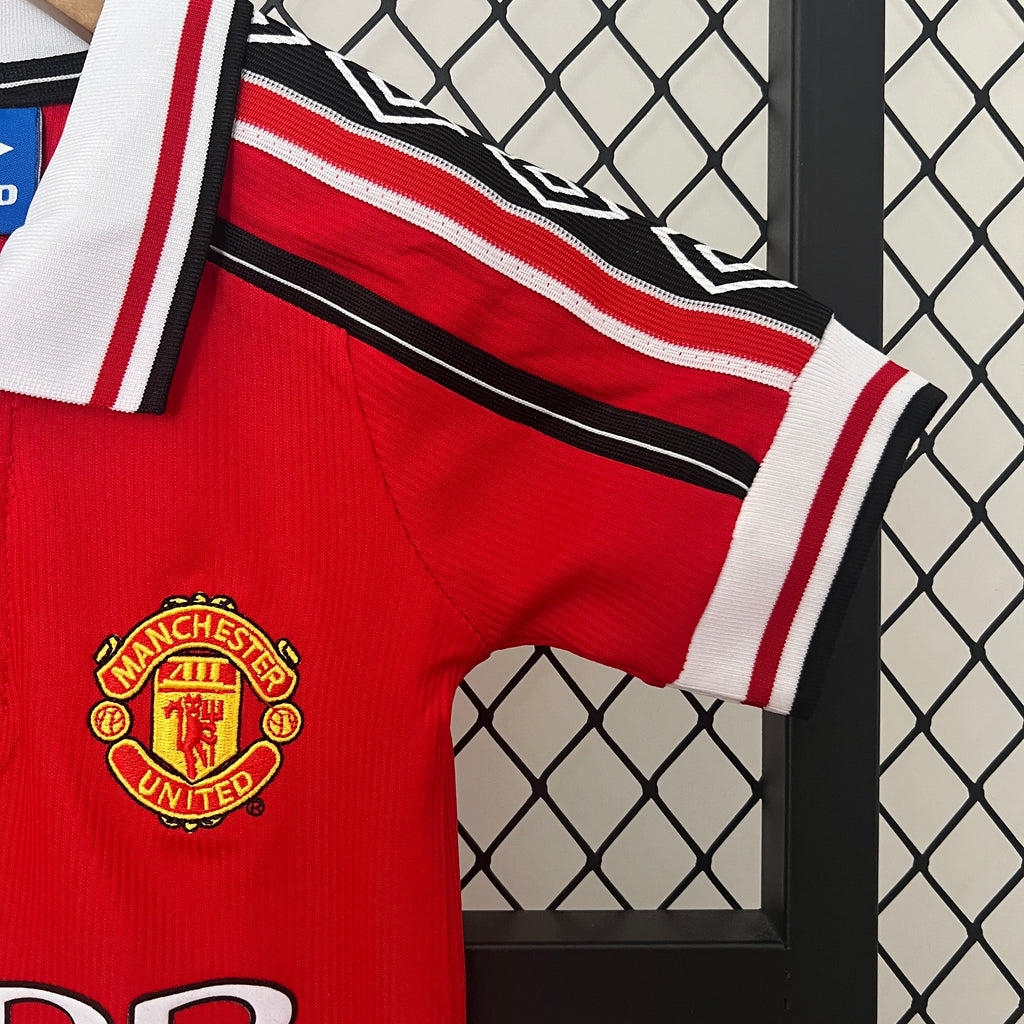 kids M-U 98/99 home size: 16-28