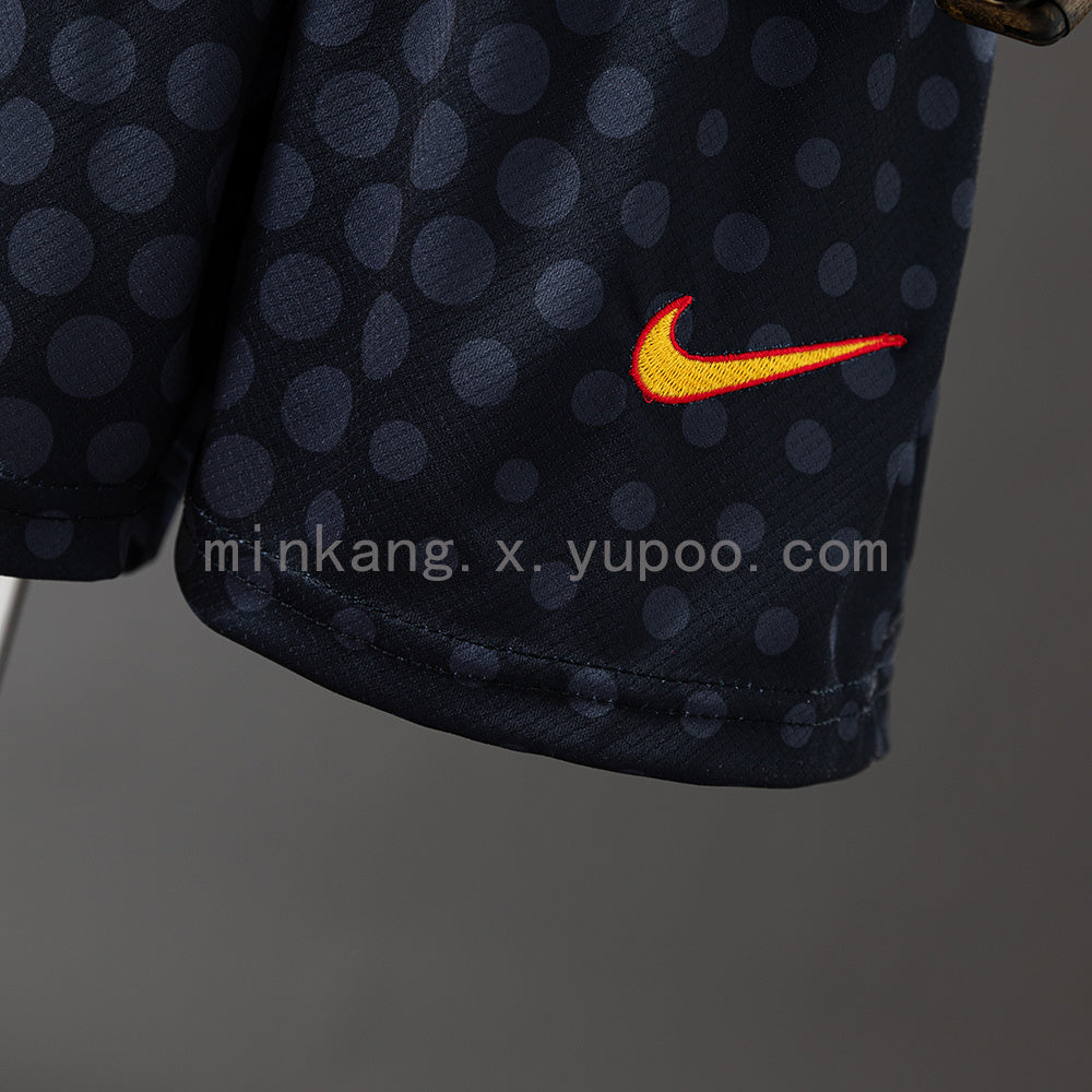 Barcelona 25/26 Training Kit Kids Jersey Size 16-28