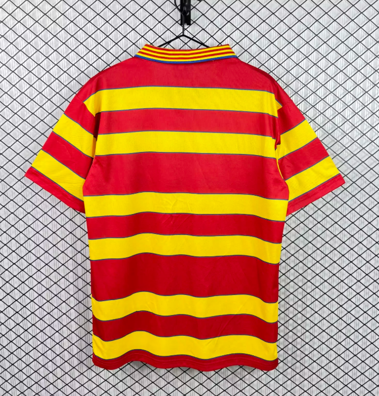 LENS 96-97 — Club Retro