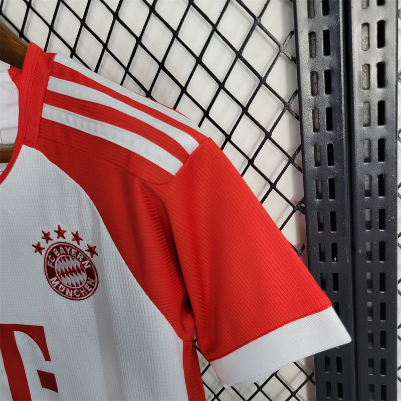 23-24 Bayern home kids kit