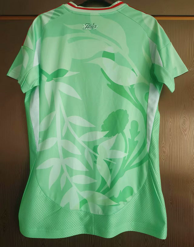 25-26 Italy away green woman jersey