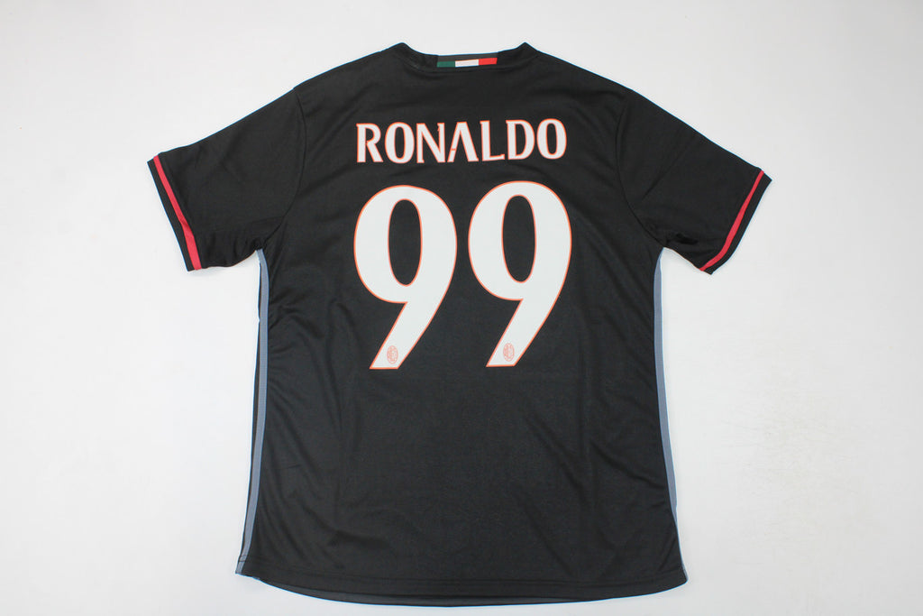 MILAN 16-17 — Club Retro
