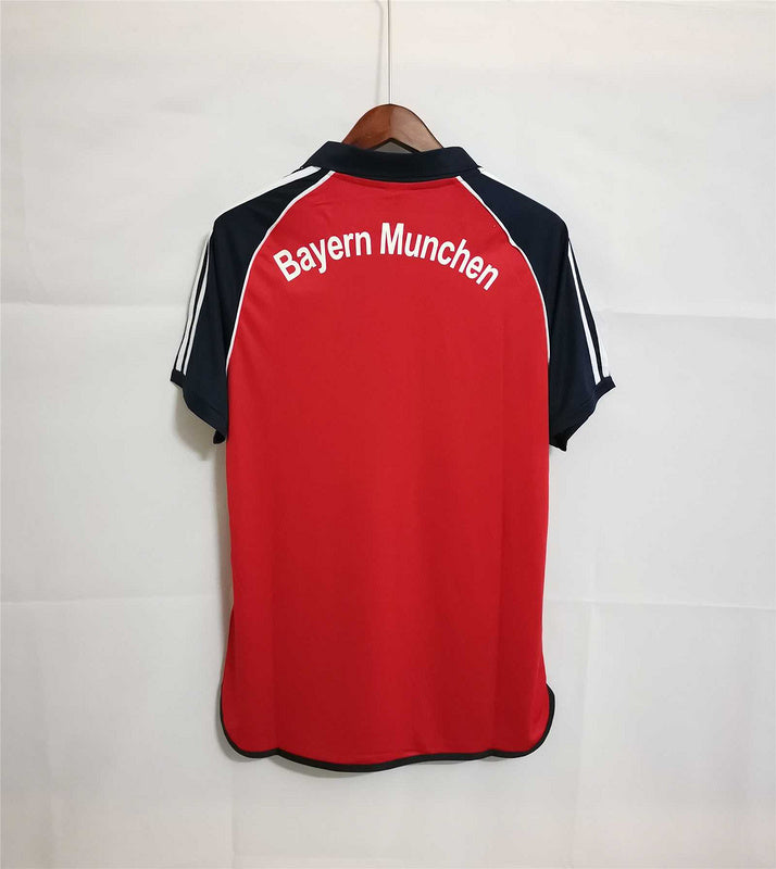 00-01 Bayern Munich Champions League home red