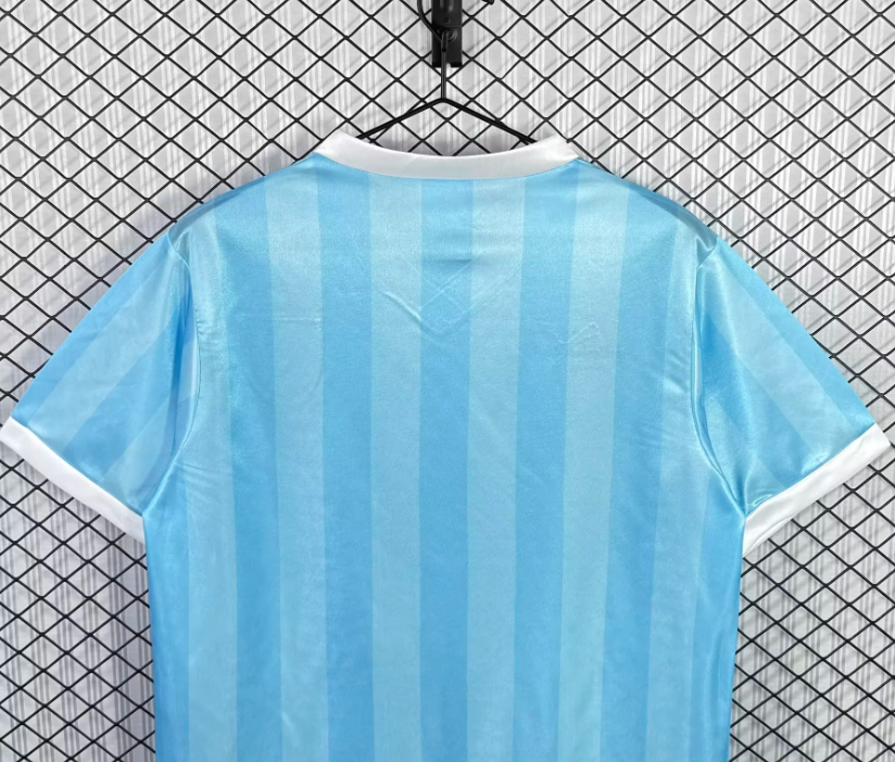 URUGUAY 90 — National Retro