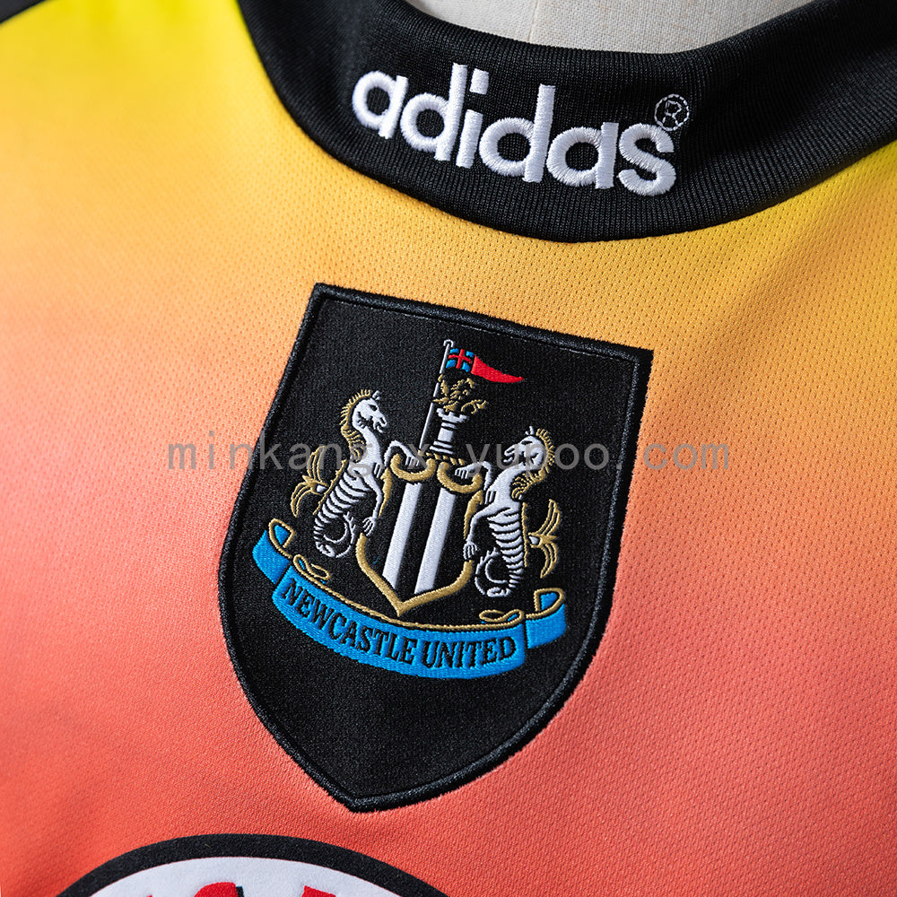 Newcastle United 96/97 Goalkeeper Long Sleeve Retro Jersey S-XXL