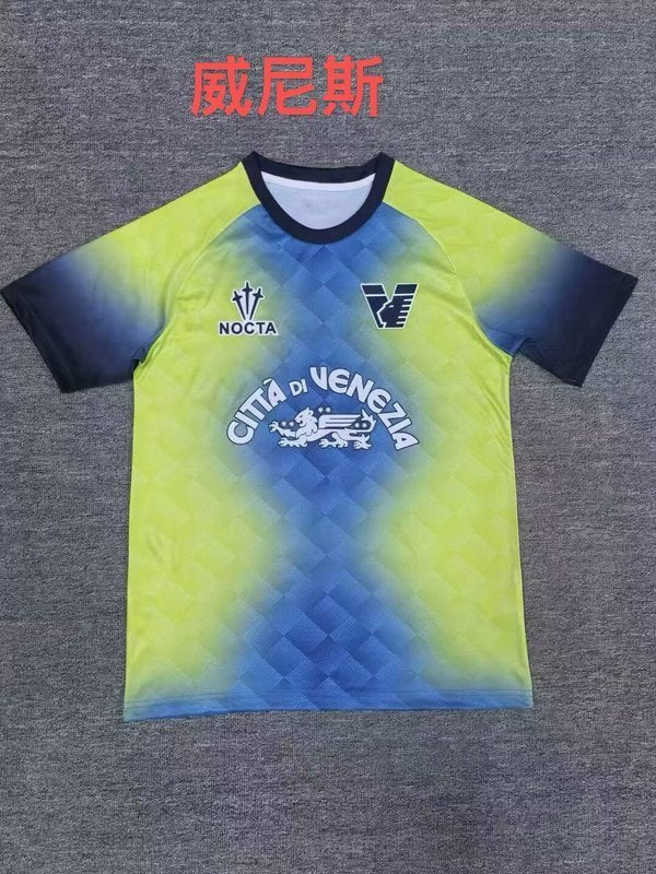 24-25 Venezia blue and yellow goalkeeper jersey