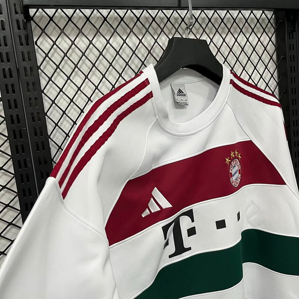 FC Bayern Munich 2025/26 Sweater S-2XL
