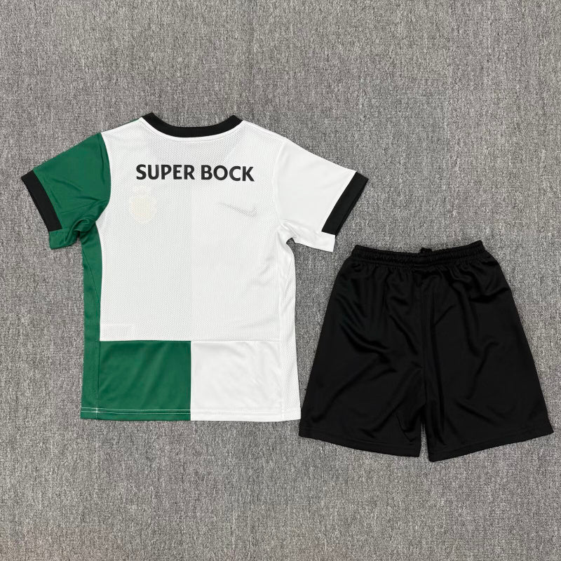 Sporting Lisbon 2025/26 Commemorative Edition Kids Kit Size: 16-28