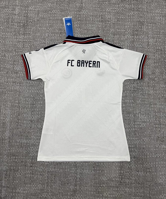 26-27 Adidas T-shirt S-2XL