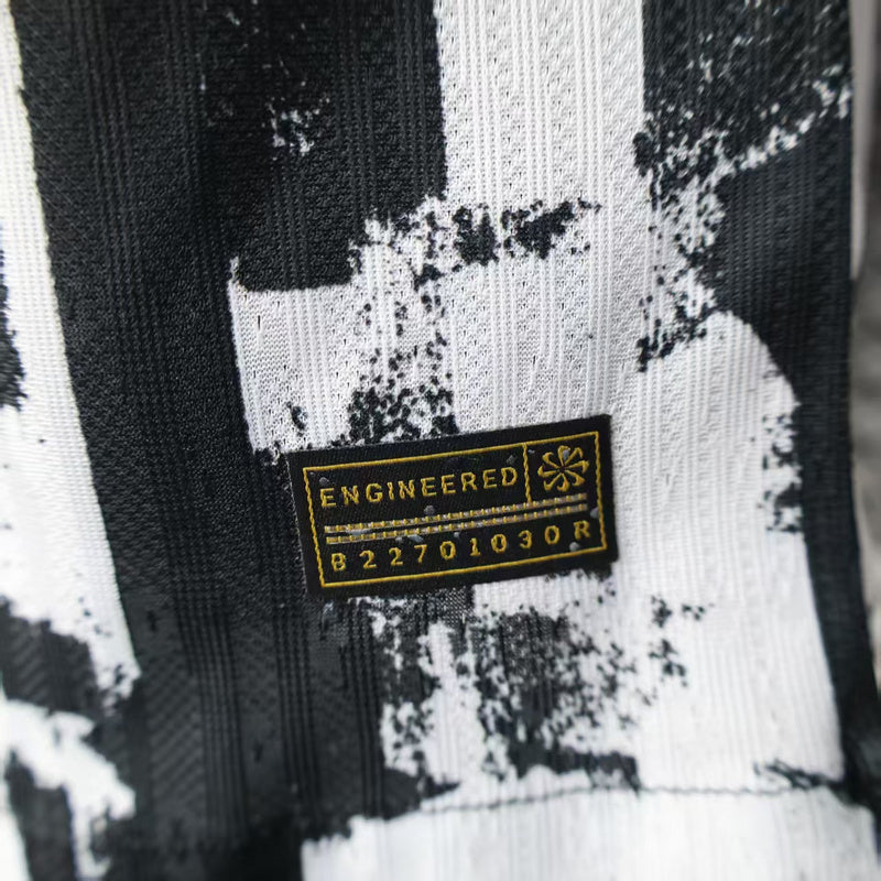 25-26 Barcelona black and white special player version jersey