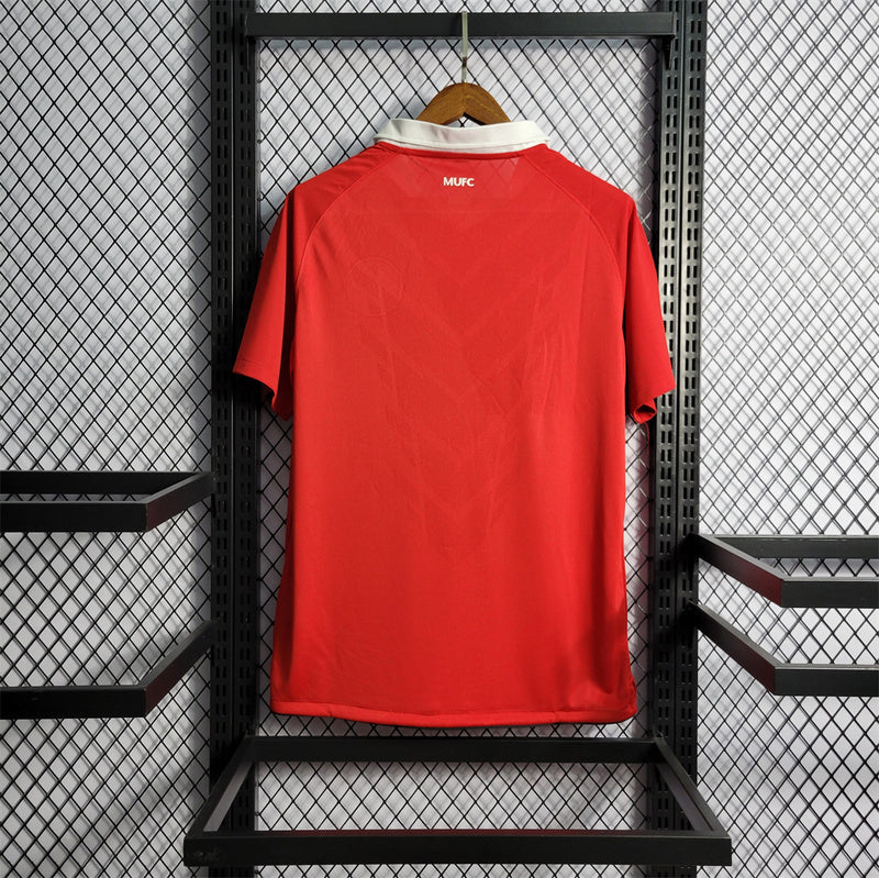 10-11 Manchester United home