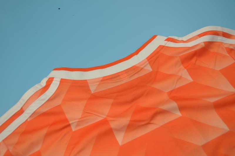 NETHERLAND 1988 Entrenamiento — National Retro