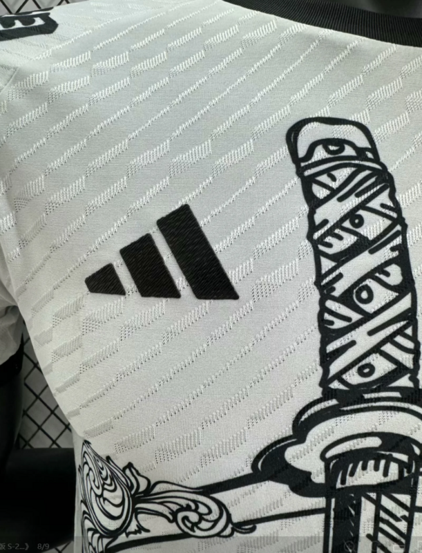 24-25 Japan tsubasa white player version jersey