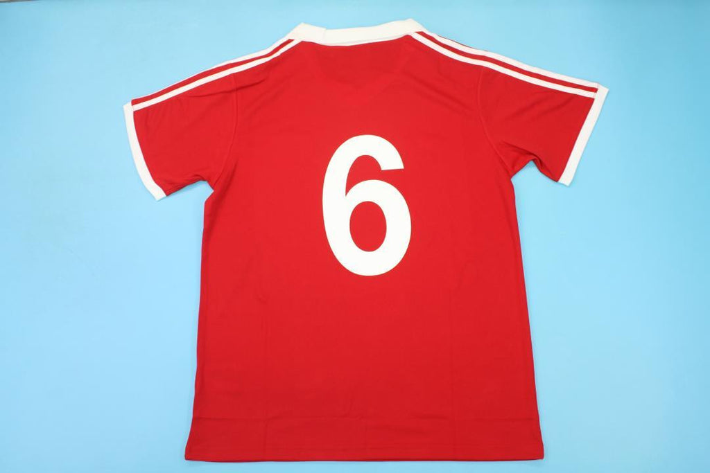 MAN U 80-82 — Club Retro