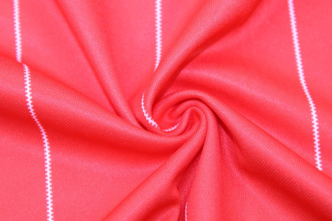 HAMBURGER 83-84 — Club Retro