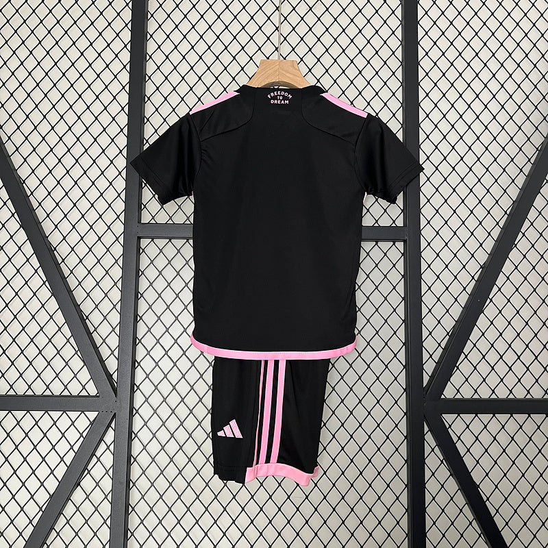 24-25 Miami away black kid kit