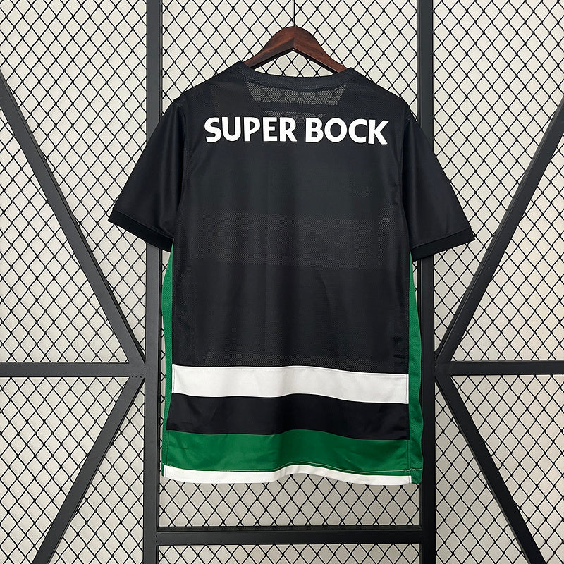 24-25 Sporting Lisbon home soccer jersey