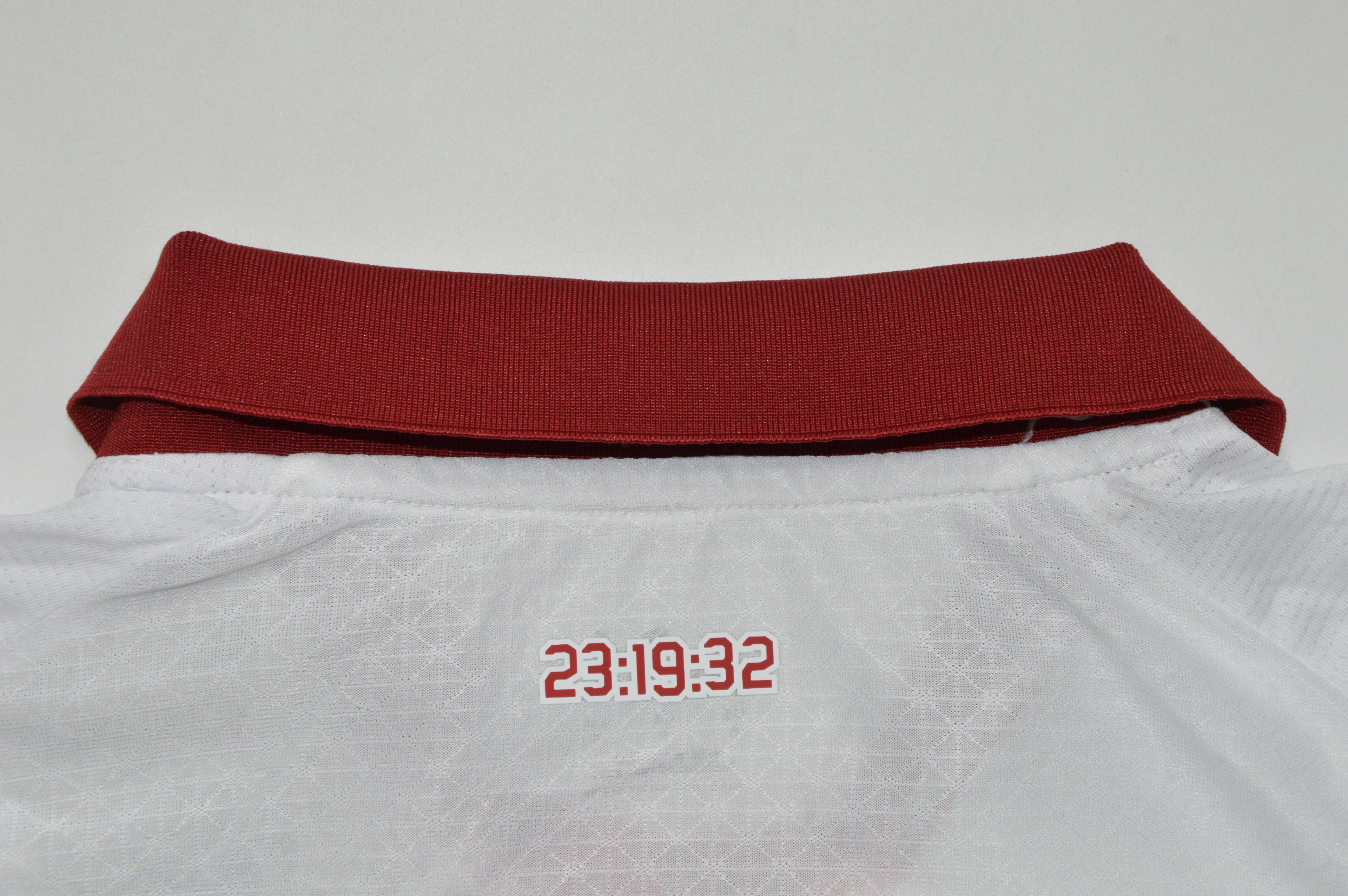 GALATASARAY Version autentica/jugador — UEFA