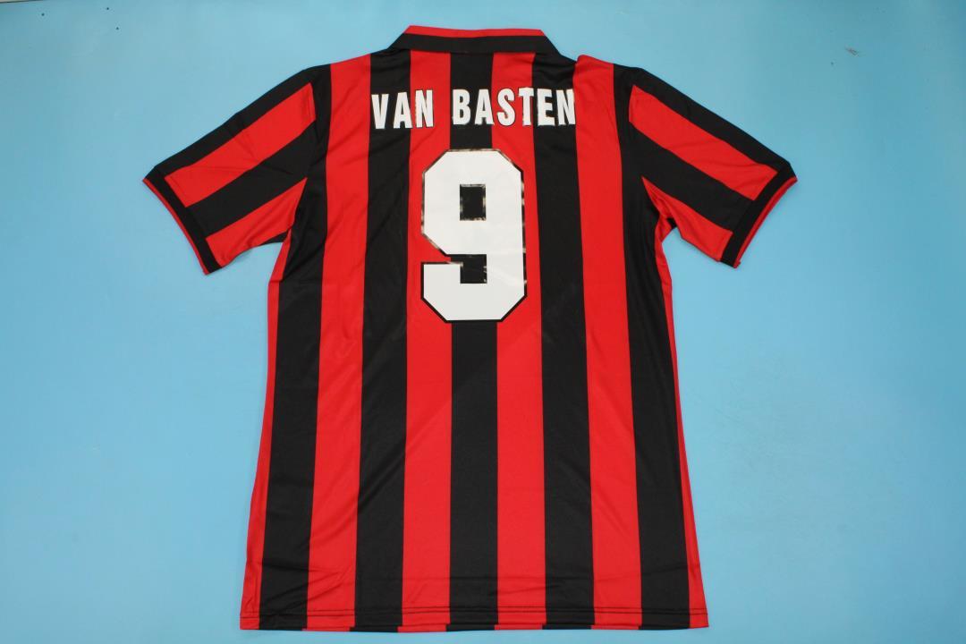 MILAN 91-92 — Club Retro