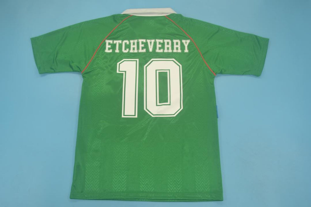 BOLIVIA 1994 — National Retro