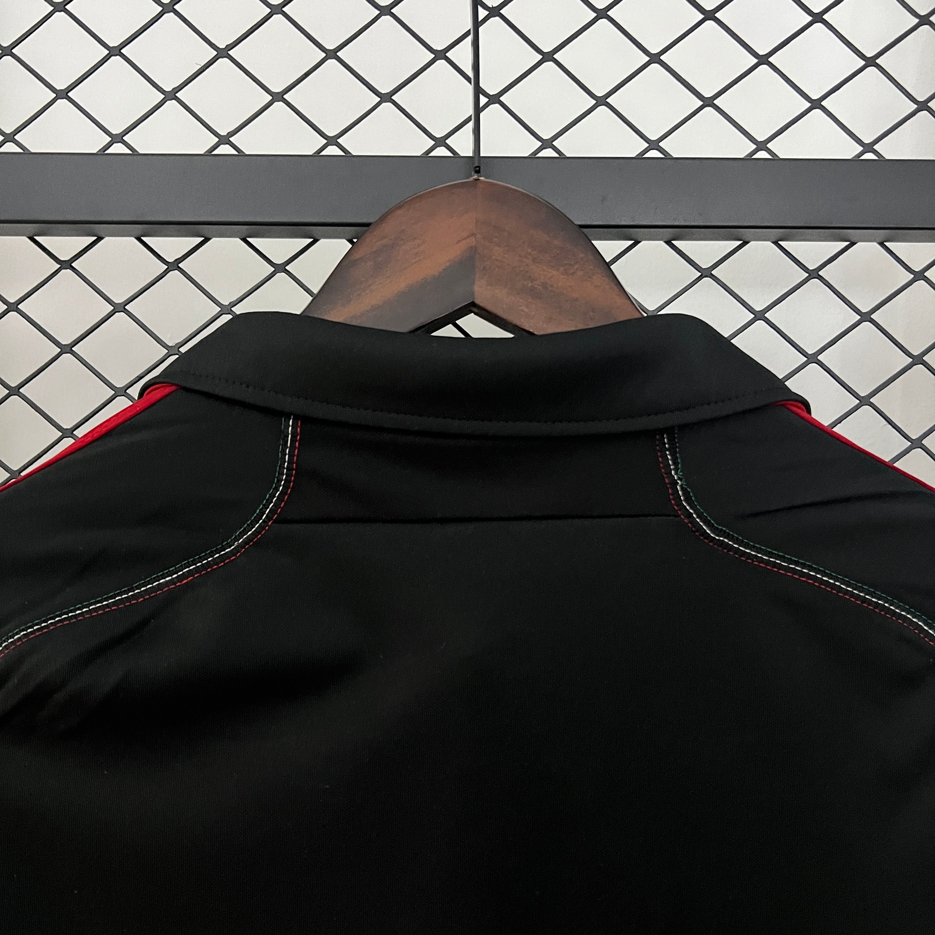 Retro AC Milan 12/13 Black S-XXL