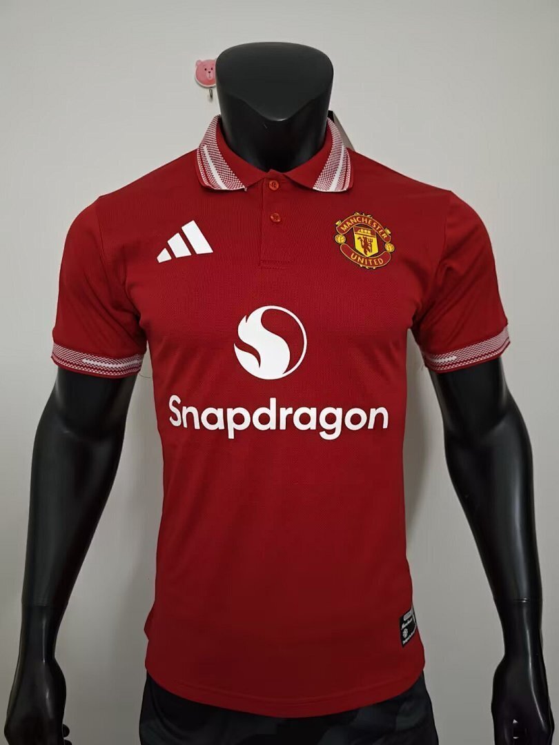 Manchester United 2025/26 Red Polo Player Version