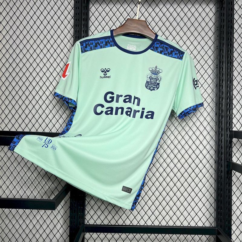 24-25 Las Palmas Third Away jersey