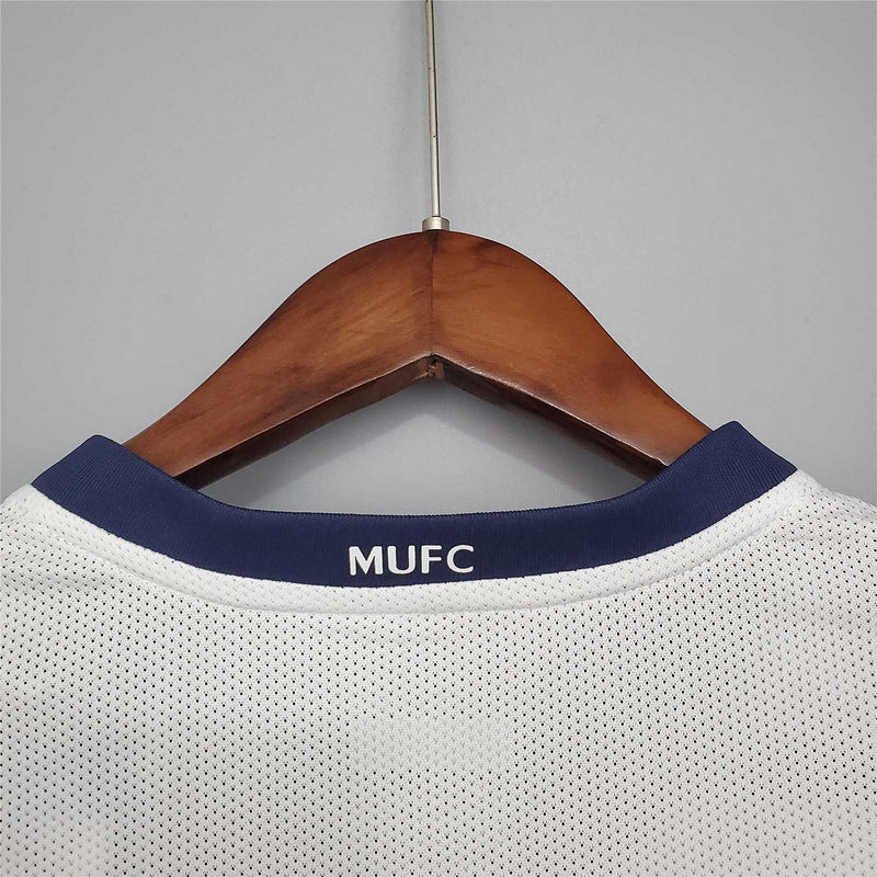 08-09 Manchester United away white League Edition