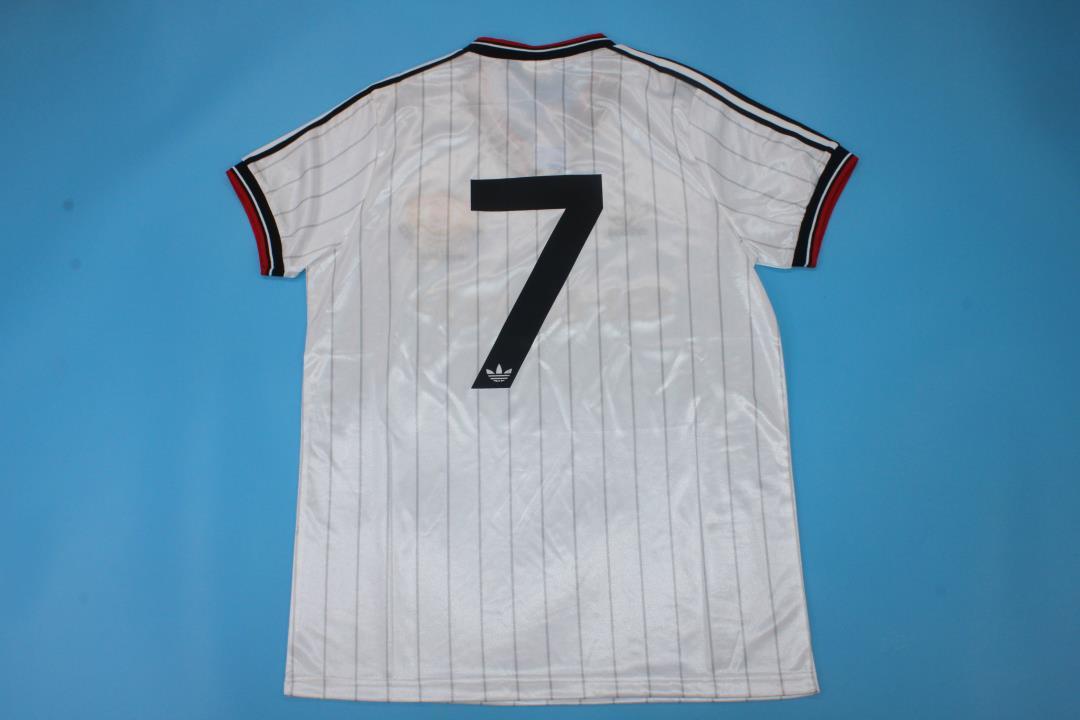MAN U 1983 FA CUP FINAL — Club Retro