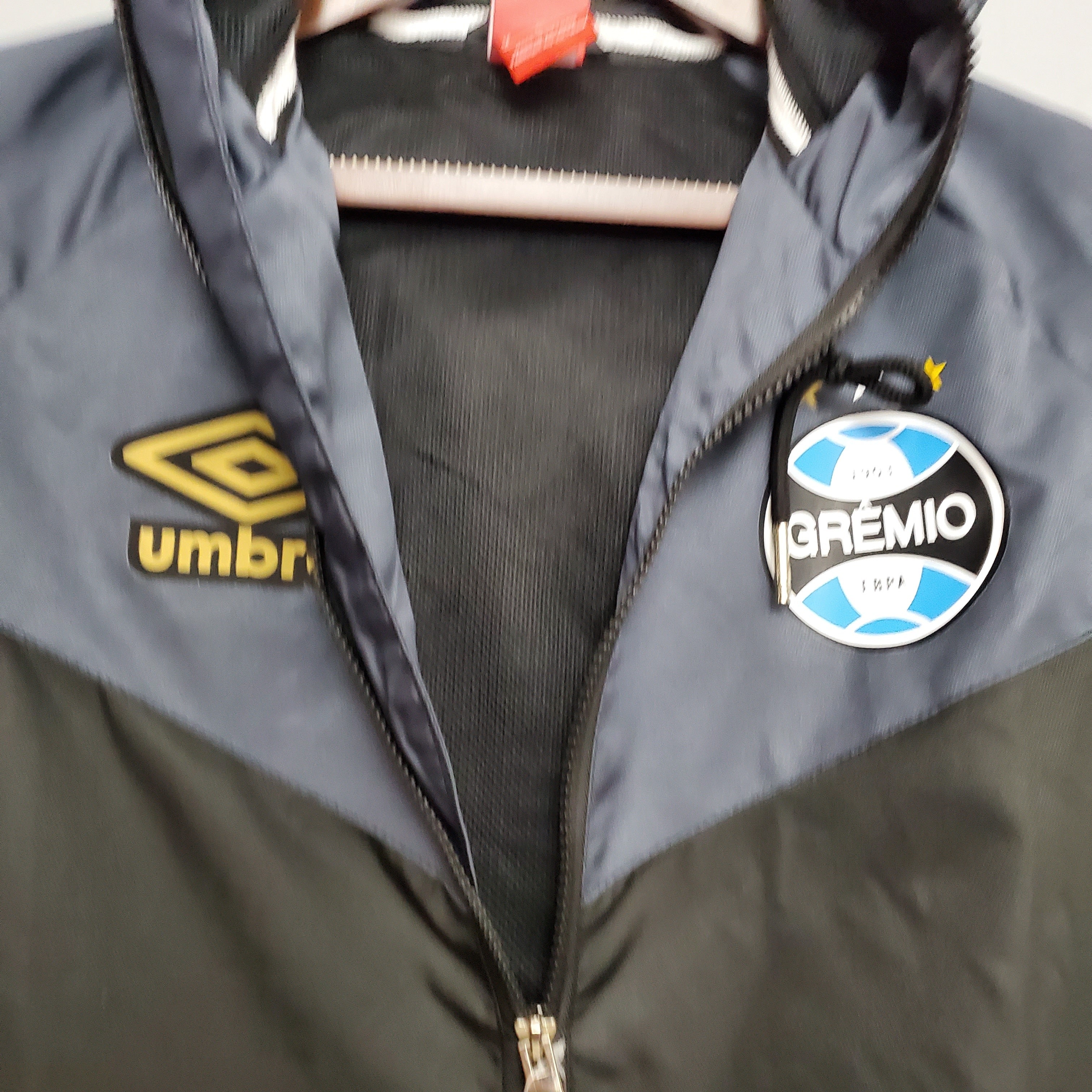 Windbreaker Gremio Black S-XXL