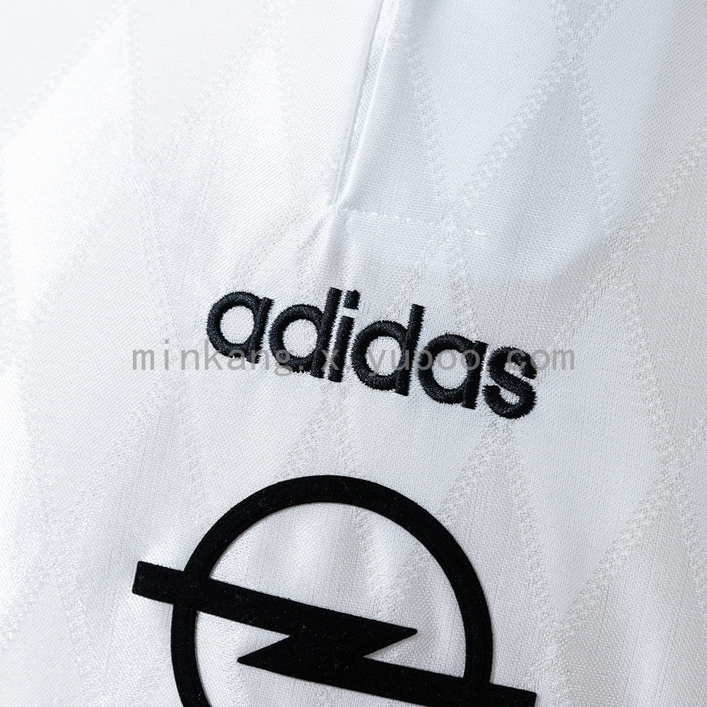 Retro Bayern Munich 96/98 Away S-XXL