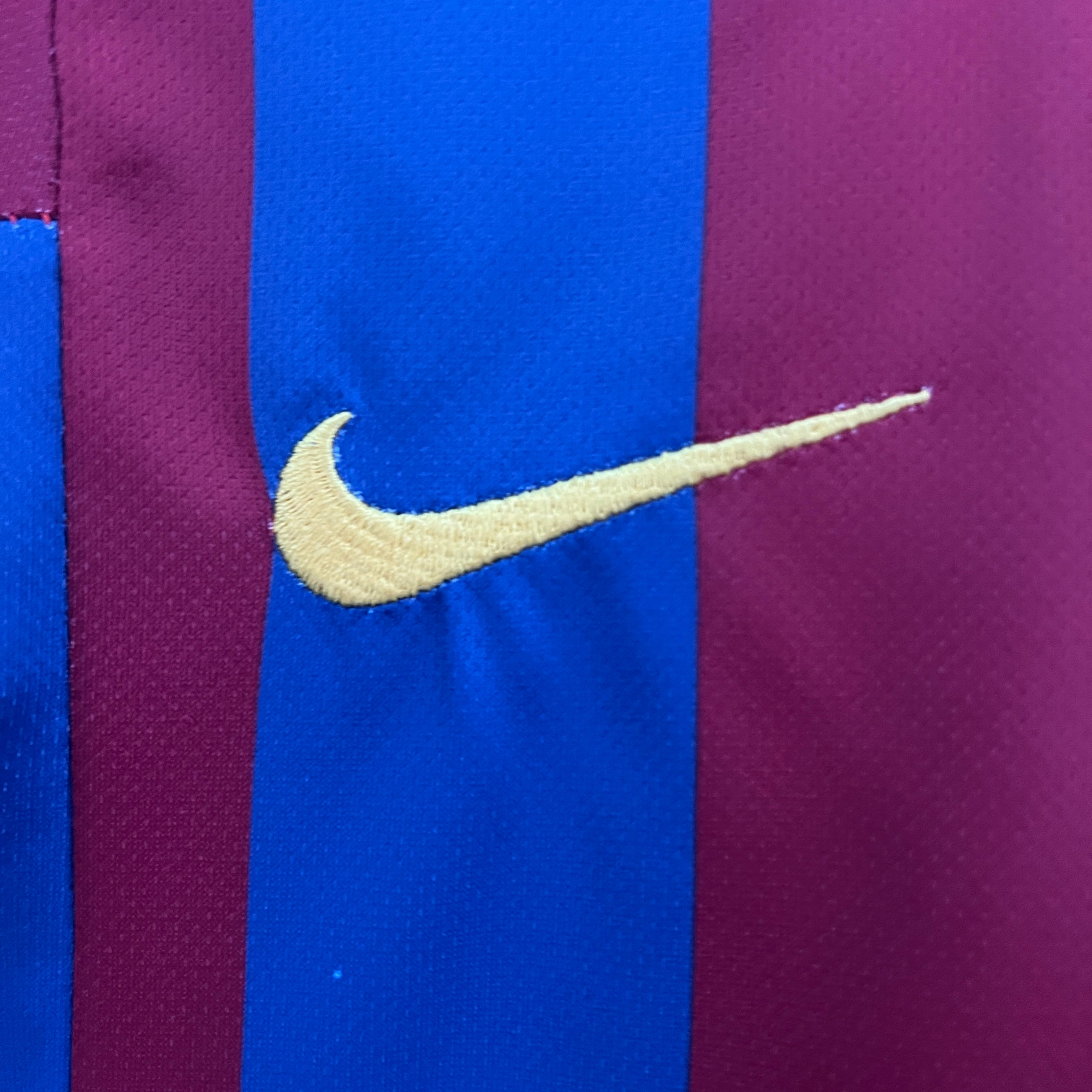 kids Barcelona 05/06 home size: 16-28