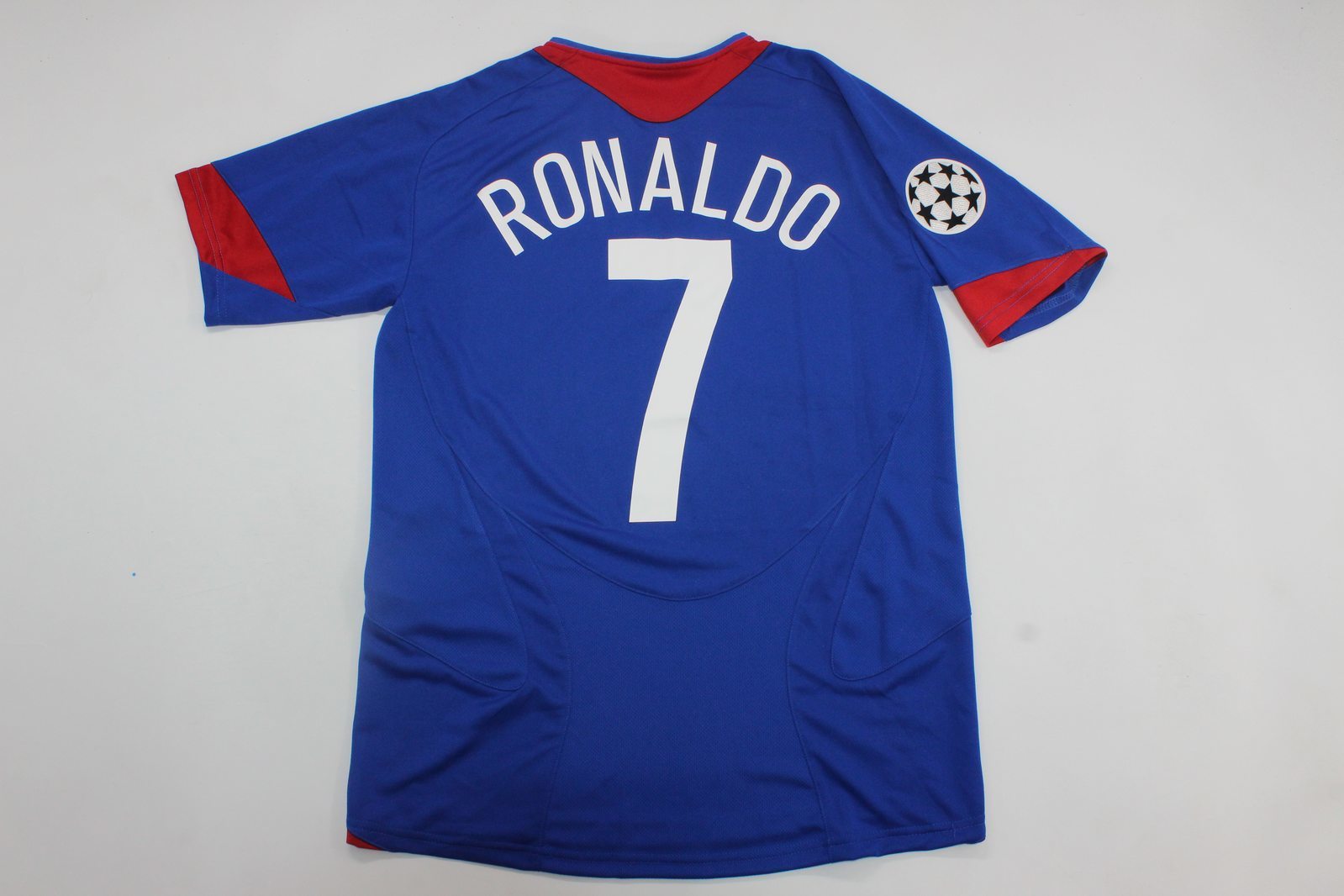 MAN U 05-06 — Club Retro