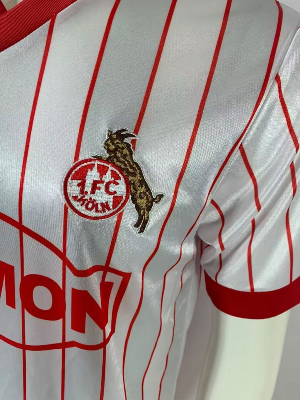 KOLN 86-87 — Club Retro