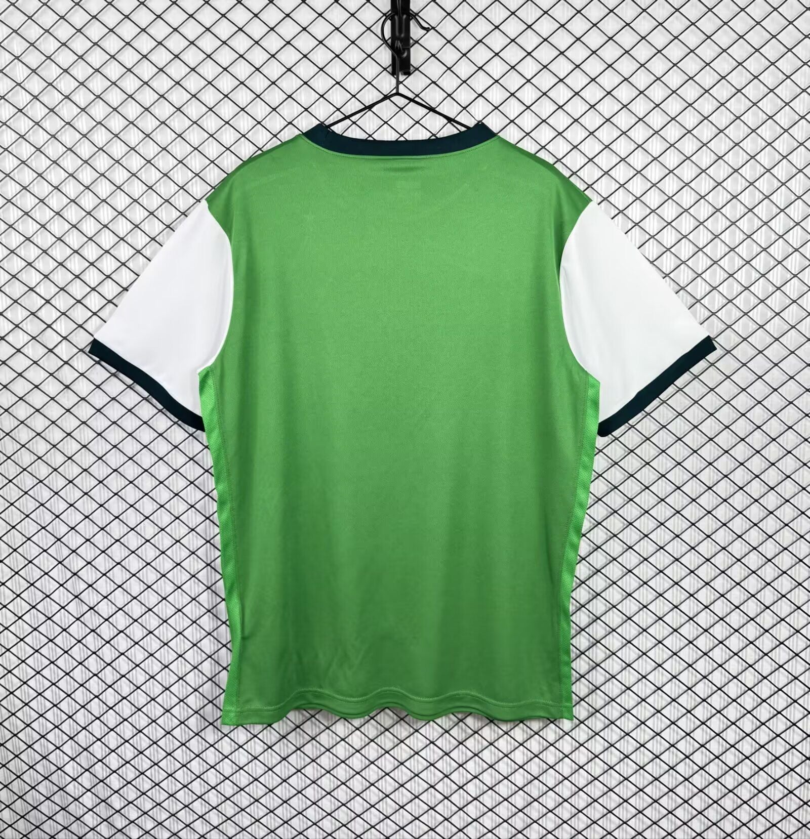 BREMEN 09-10 — Club Retro