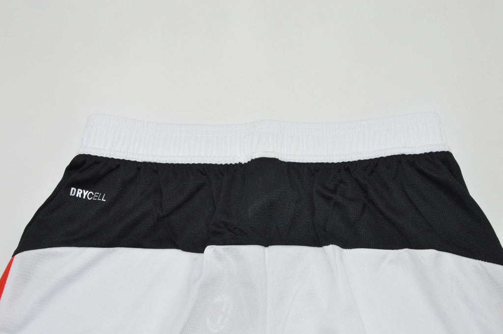 MILAN Pantalon corto — Serie A