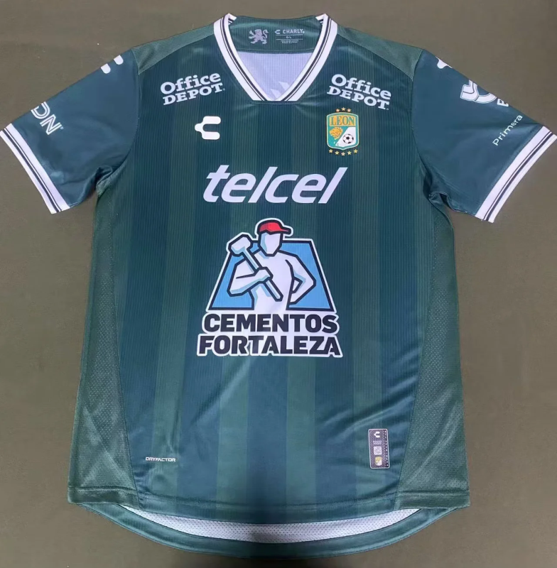25-26 Club Leon home player version soccer jersey