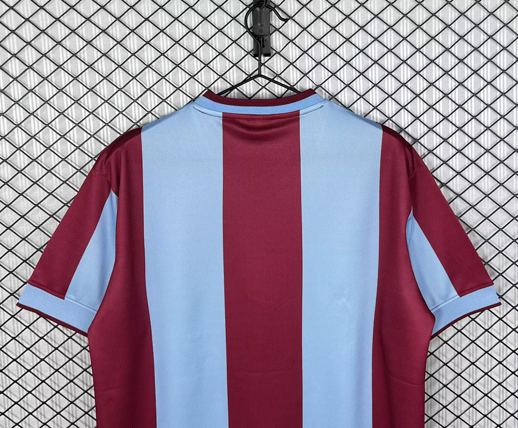 Retro Aston Villa 1999/00 home soccer jerseys